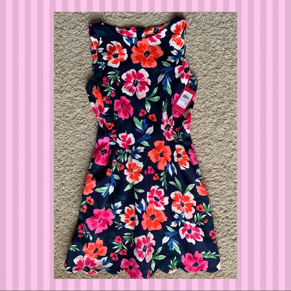 VINCE CAMUTO FLORAL DRESS